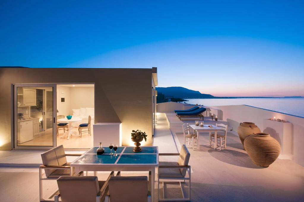 Rooftop Suite, Parthenis Beach, Suites by the Sea